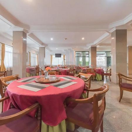 Hotel Ayong Linggarjati Kuningan Mitra Reddoorz Экстерьер фото